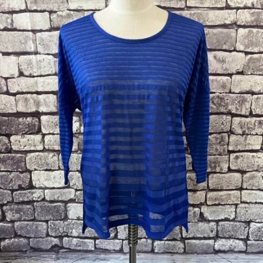 Chico's NWT Semi Sheer Blue 3/4 Sleeve Blouse Size Large